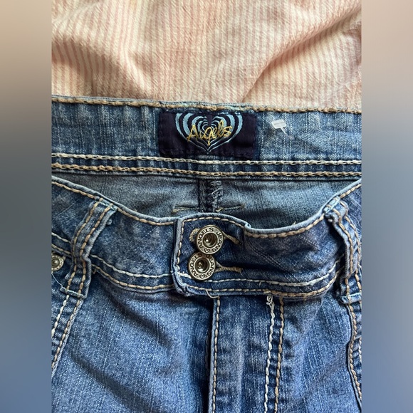 Y2K angel jeans - Picture 3 of 4